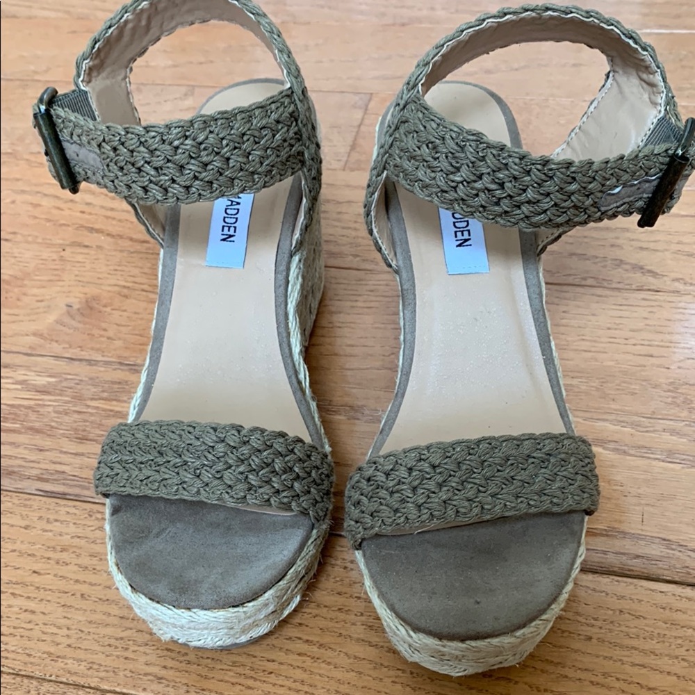 Steve Madden Women's Olive Wedge Sandals
